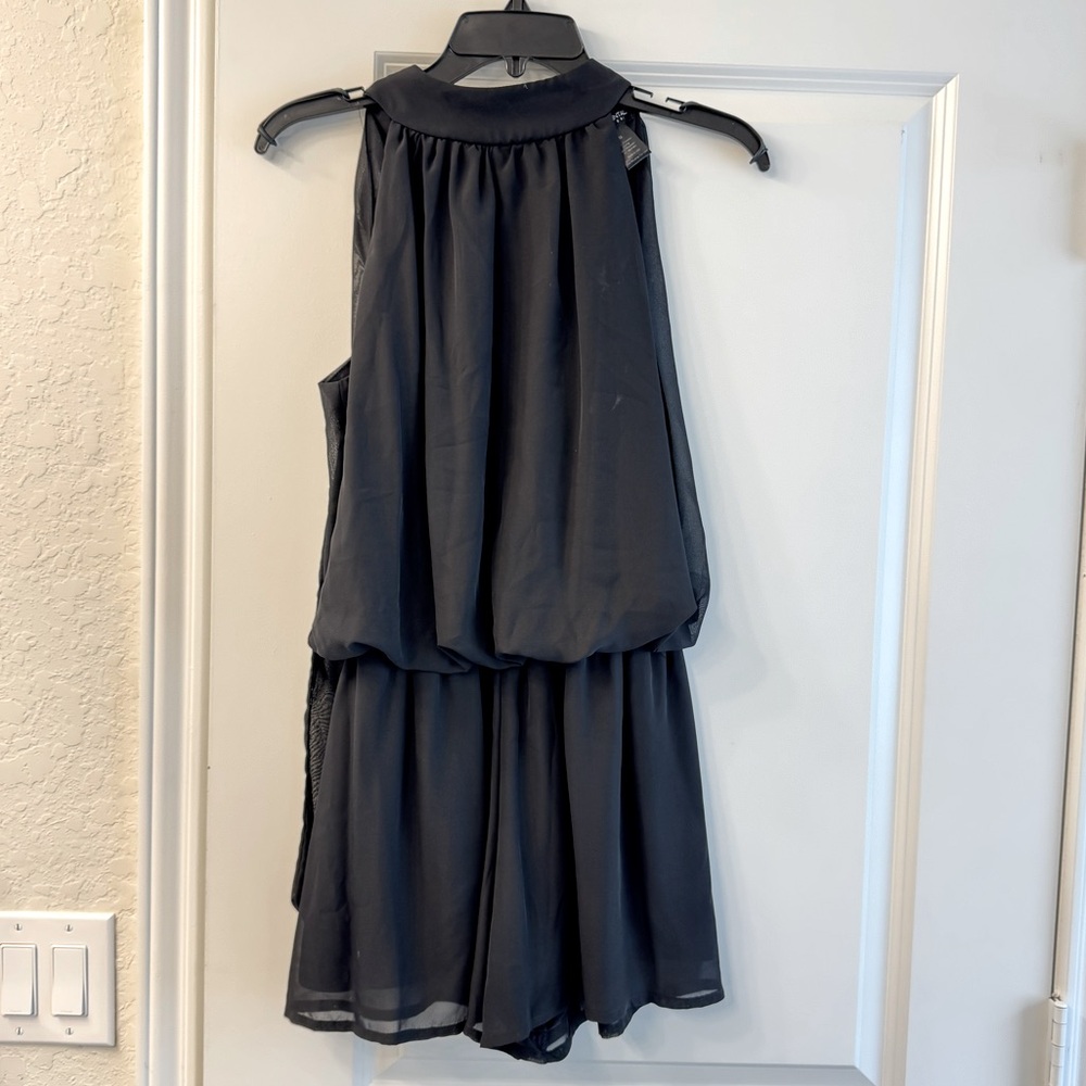 Elegant Black Sleeveless Romper